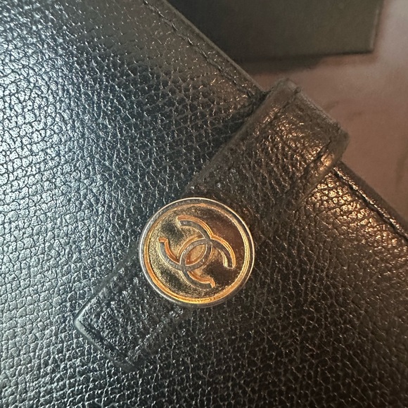 EUC CHANEL long wallet coco black/ gold full inclusion - Picture 15 of 15